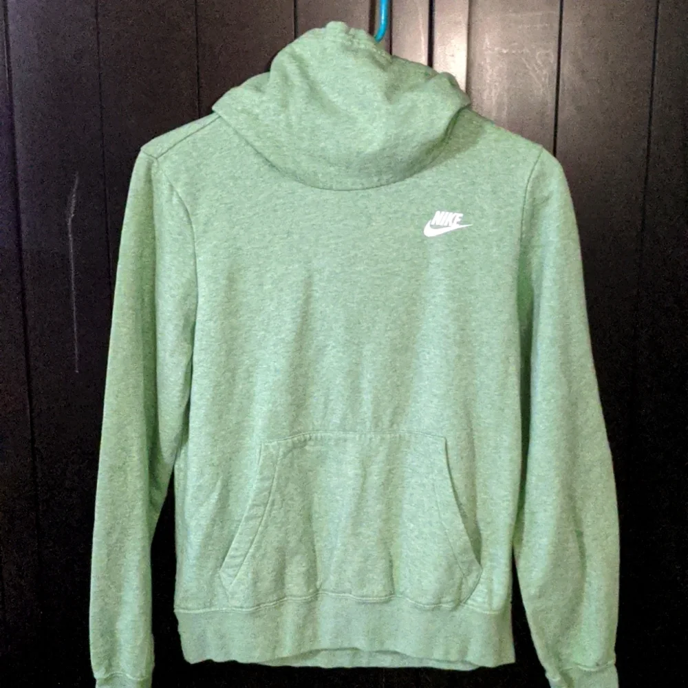 Nike Sweatshirt - Picture 1 of 4